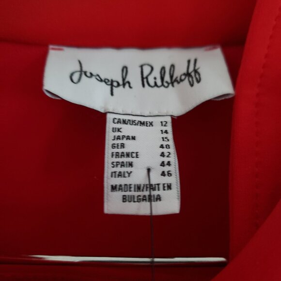 Fantastic Red Joseph Ribkoff Pantsuit with Tulip Sleeves - Picture 3 of 6